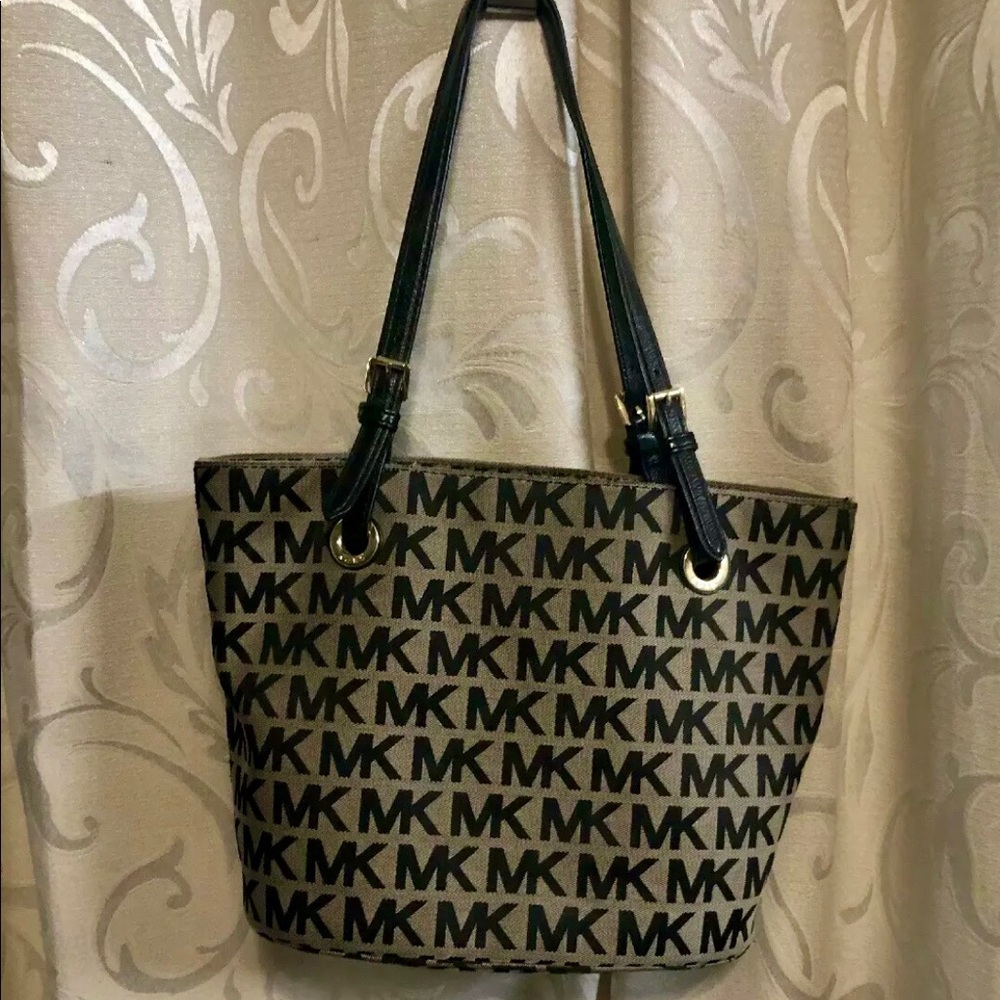 Michael Kors Shoulder Purse